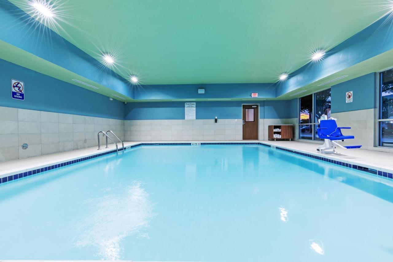 Holiday Inn Express & Suites - Stafford Nw - Sugar Land By Ihg Eksteriør bilde