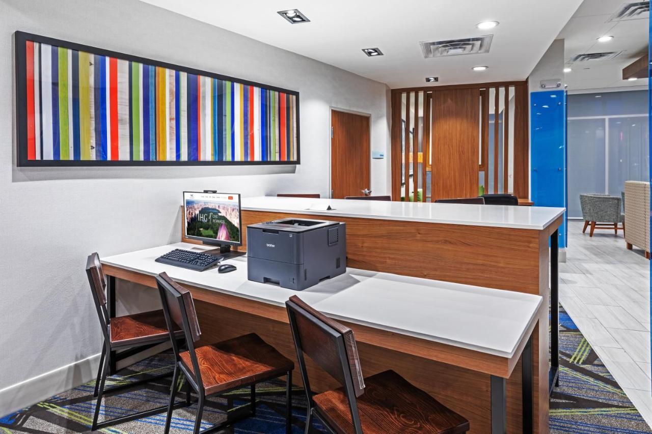 Holiday Inn Express & Suites - Stafford Nw - Sugar Land By Ihg Eksteriør bilde