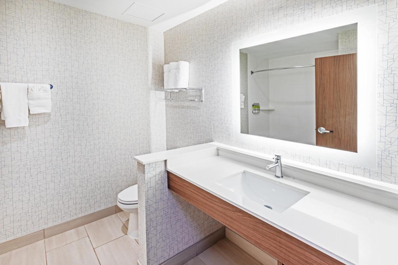 Holiday Inn Express & Suites - Stafford Nw - Sugar Land By Ihg Eksteriør bilde